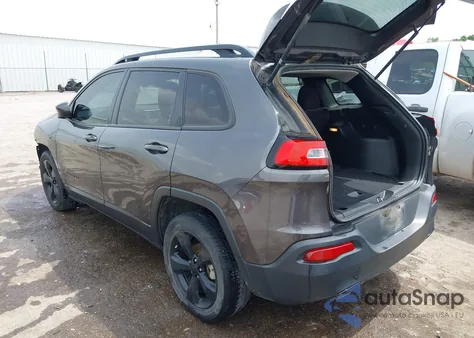 2018 Jeep Cherokee Latitude Fwd from USA, damaged, VIN 1C4PJLCB2JD595549